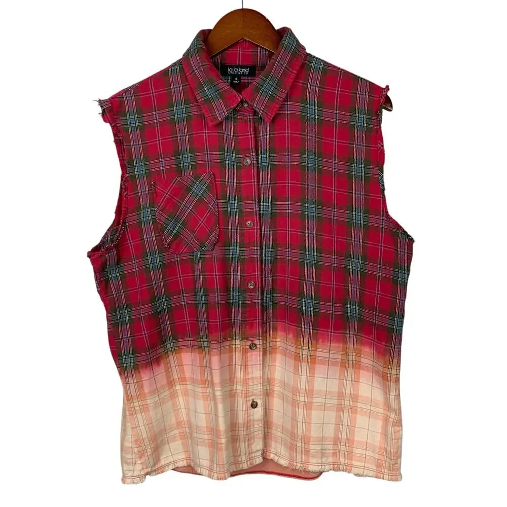 La La Land Creative Co Flannel Shirt Red Plaid Bleached Back Graphic Women's S - Picture 2 of 7